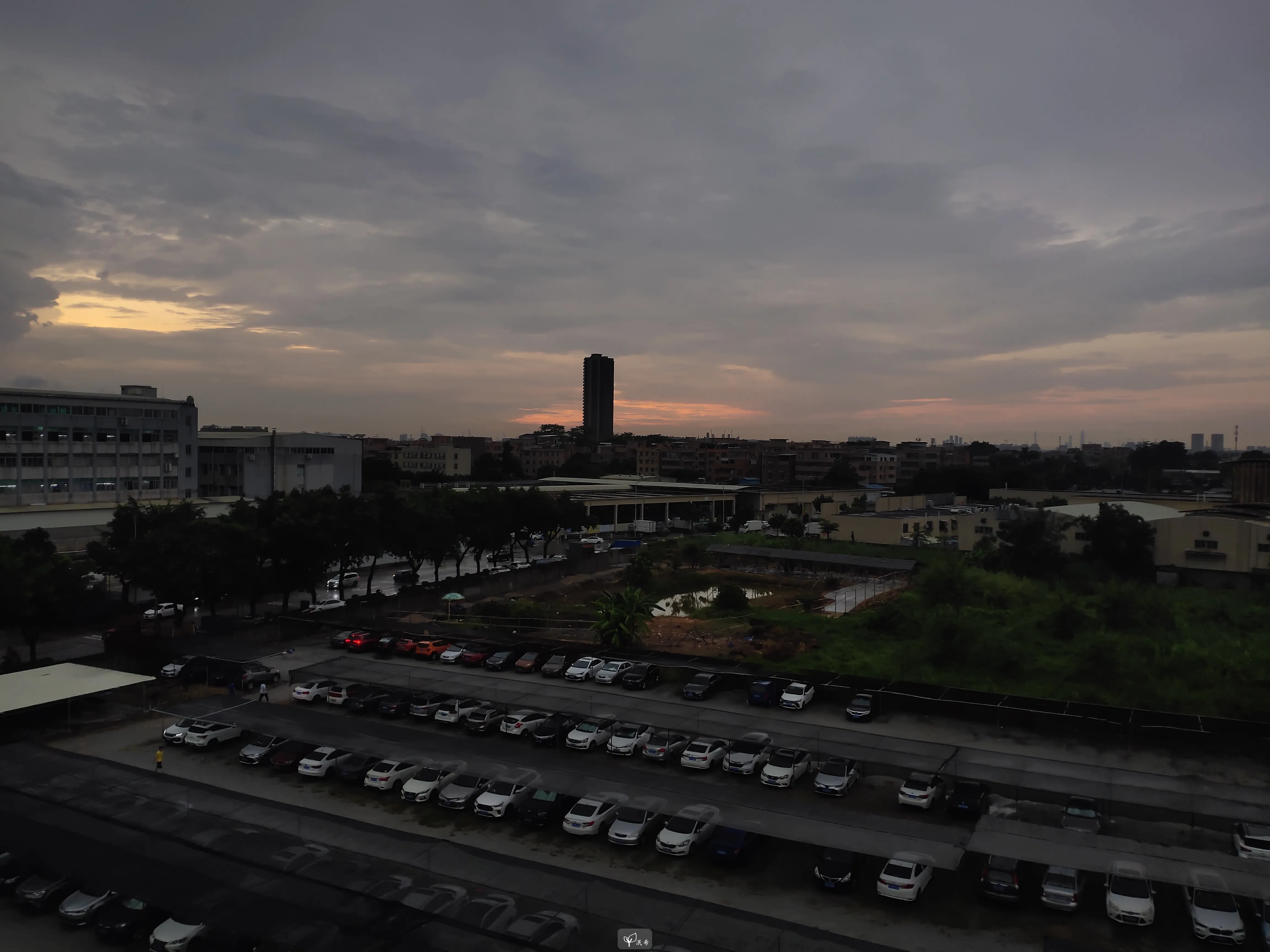 Aperture: 1.8, Shutter: 1/139s, ISO-100