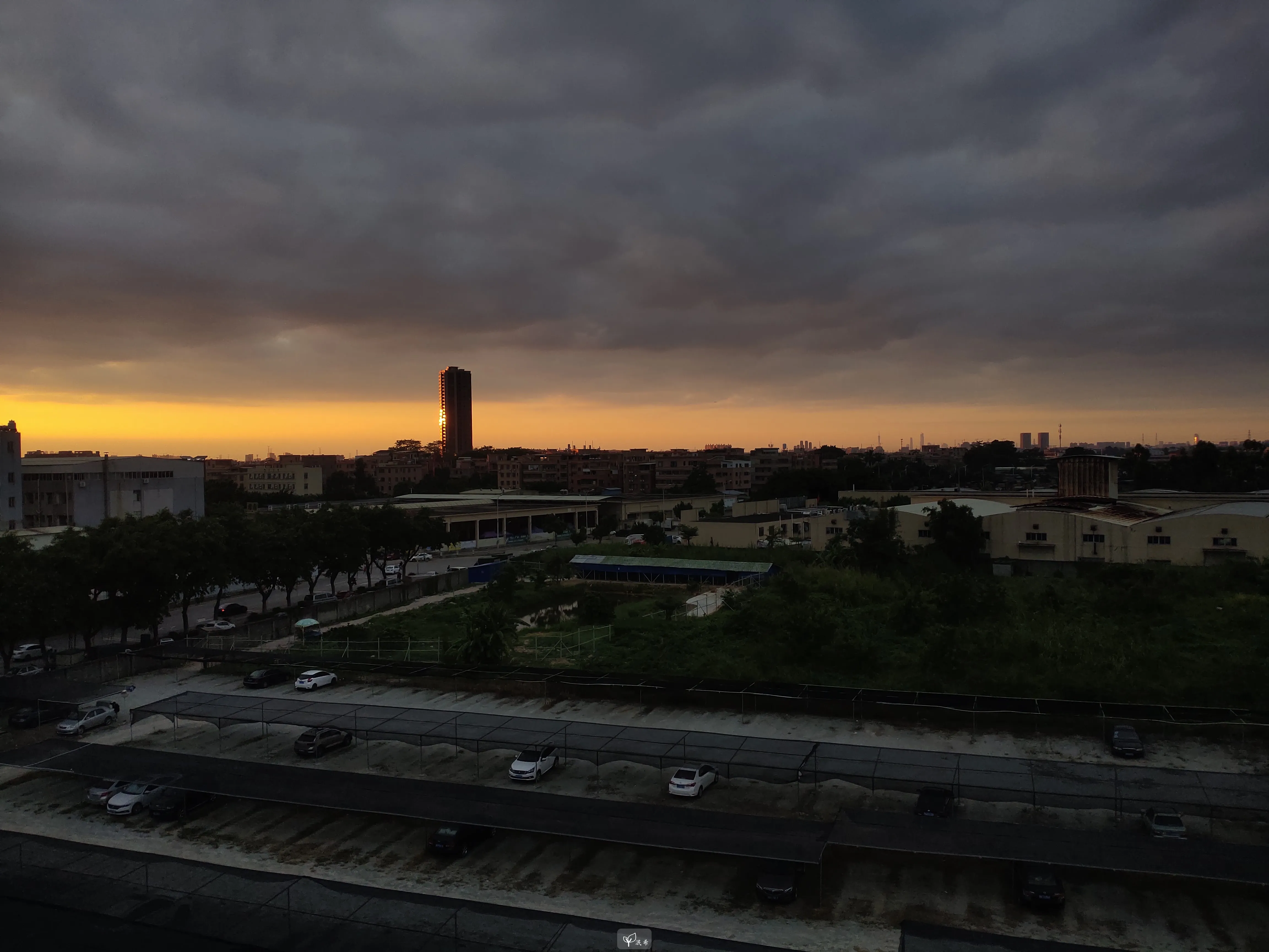 Aperture: 1.8, Shutter: 1/180s, ISO-55