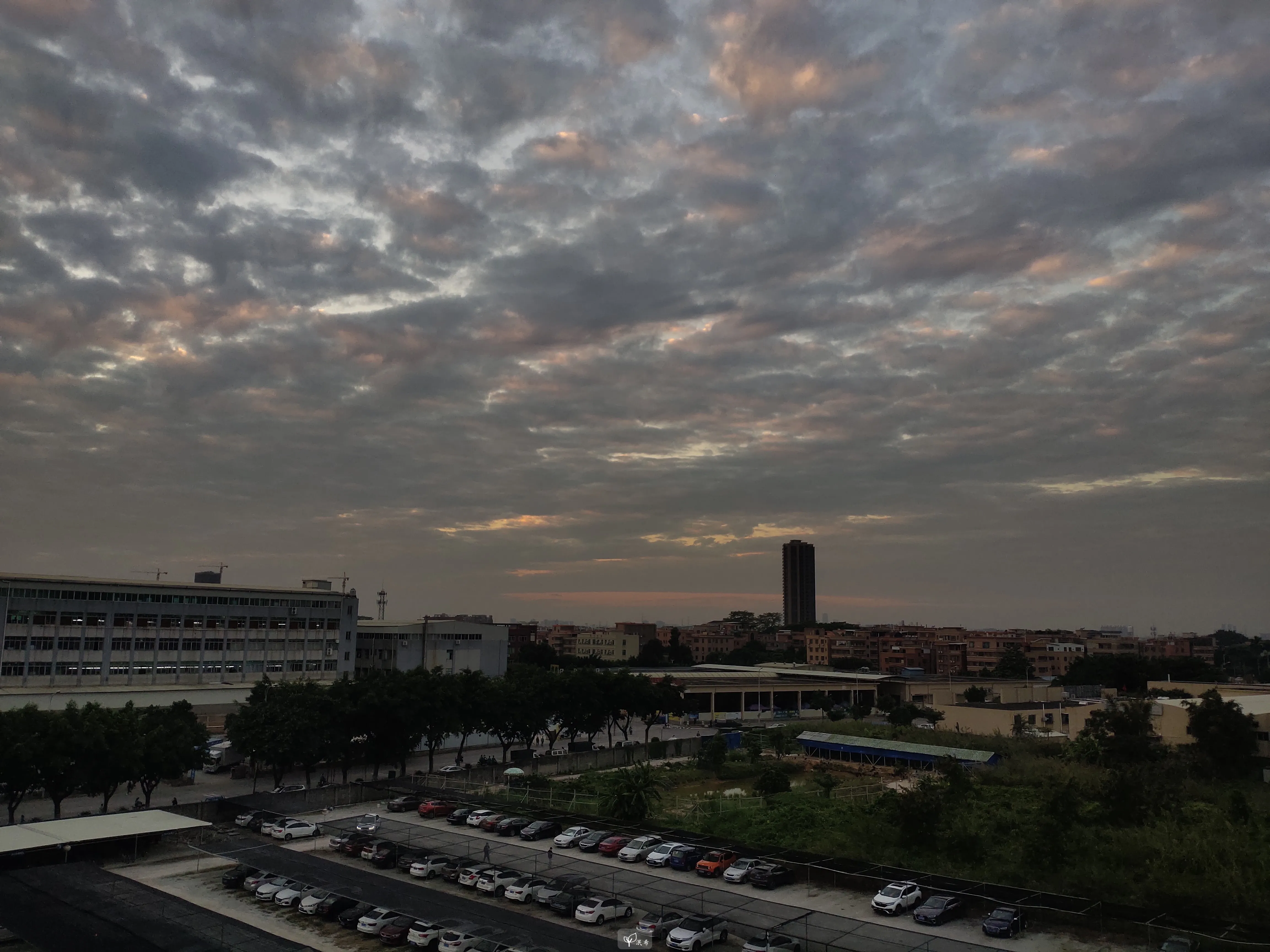 Aperture: 1.8, Shutter: 1/180s, ISO-59